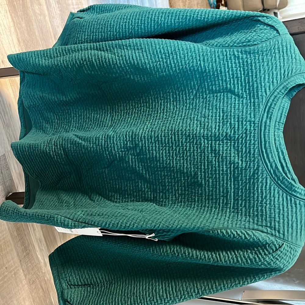 Chicos top size 1